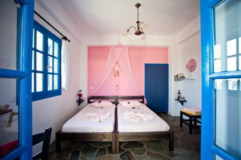 Evi Rooms Alikí Exteriör bild