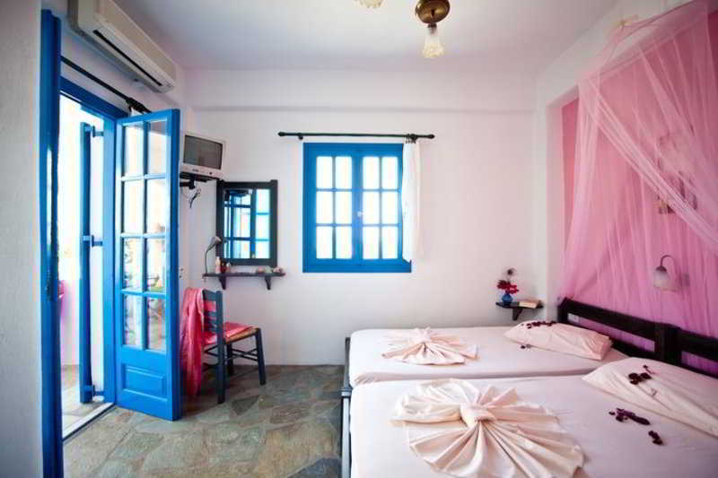 Evi Rooms Alikí Exteriör bild