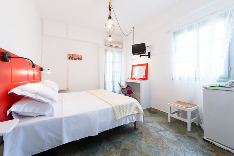 Evi Rooms Alikí Exteriör bild