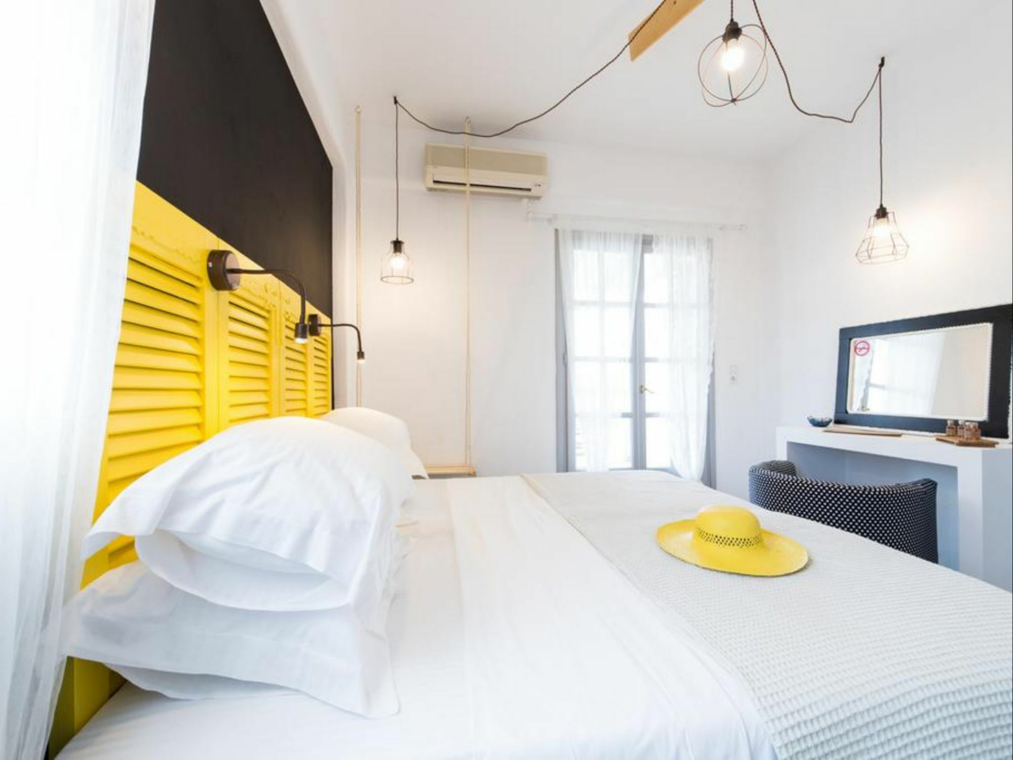 Evi Rooms Alikí Exteriör bild