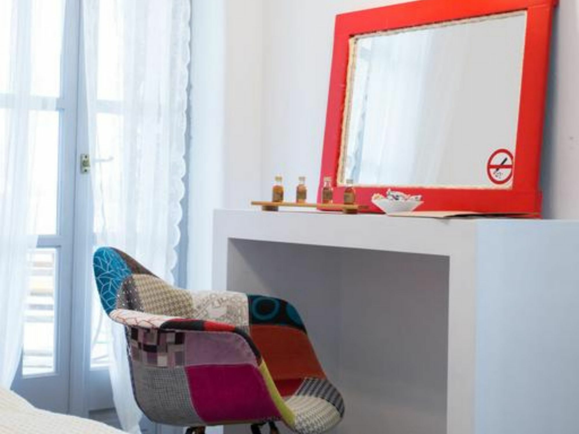 Evi Rooms Alikí Exteriör bild